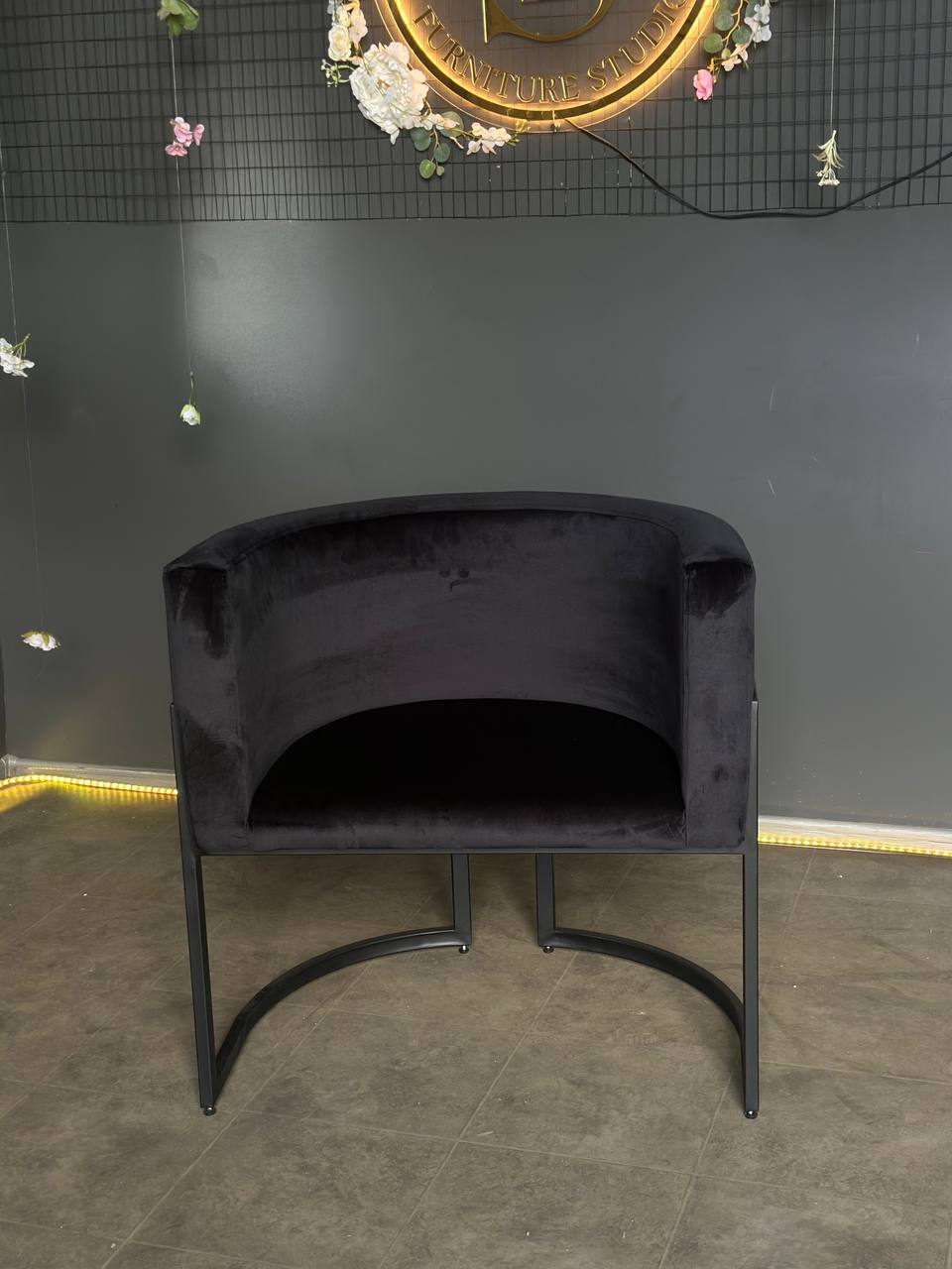 Kreslo Loft Oval