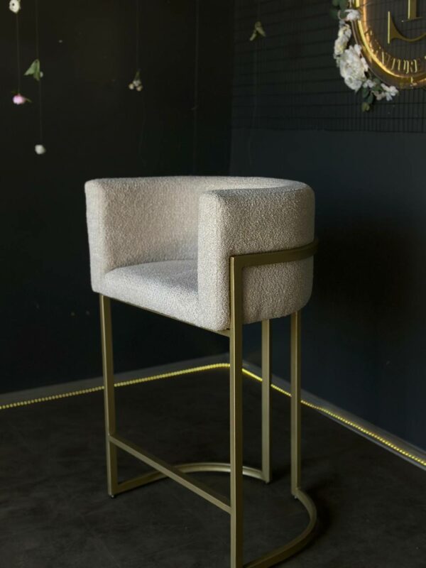 Brow Bar Chair - Image 3
