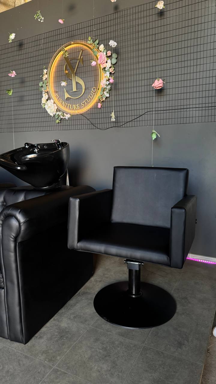 Qvadro Barber Chair - Image 7