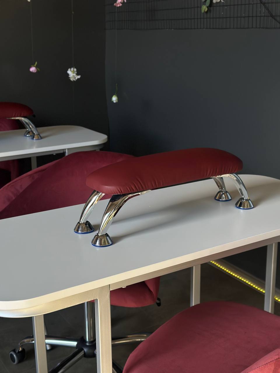 Підставка для манікюру