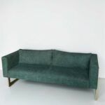 Диван Lounge 140 см зелений букле з подушками, золота основа