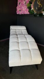 Кушетка Loft з регулюванням узголів’я, букле біле, чорні ніжки - Зображення 4