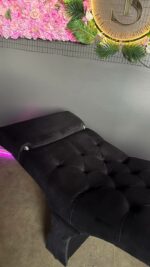 Купити кушетку для нарощення вій чорна велюр | Косметологічна кушетка з регулюванням спинки - Зображення 5