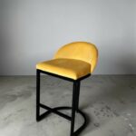 Купити барний стілець Bloom чорний каркас жовтий велюр | Барний стілець для кухні та салону