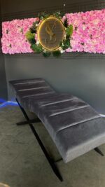 Купити кушетку Loft чорна ніжка сірий велюр | Кушетка для нарощення вій та косметології - Зображення 2