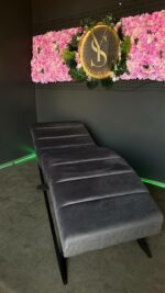 Купити кушетку Loft чорна ніжка сірий велюр | Кушетка для нарощення вій та косметології - Зображення 4