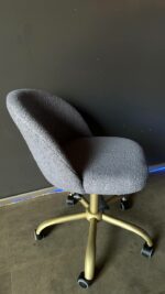 Купити стілець Soft на колесах золото букле сірий | Стілець для салону краси та майстрів - Зображення 5