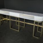 Стіл манікюрний Art Lux Double — білий мармур, тканина тедді, золоті ніжки