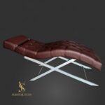 Косметологічна кушетка Chesterfield у коричневій екошкірі на срібному металевому каркасі